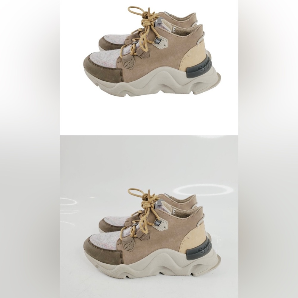 Sorel Kinetic. Sneaker boots